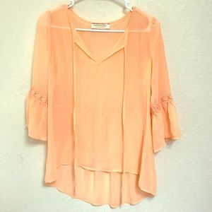 Giddy UpGlamour babydoll tee.